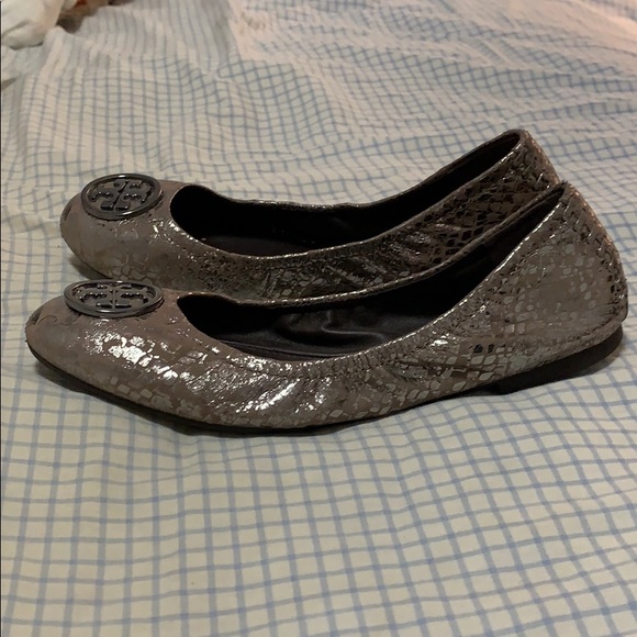 COPY - Tory Burch - Heidi Pewter Ballet Flat - Picture 2 of 7